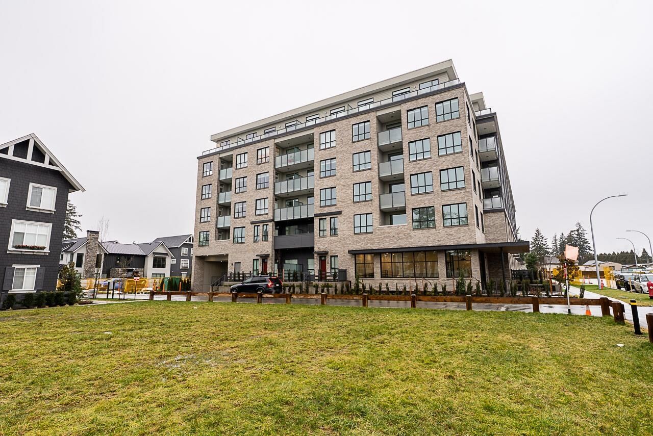 Property Photo:  15738 85 Avenue 506  BC V4N 6Y1 