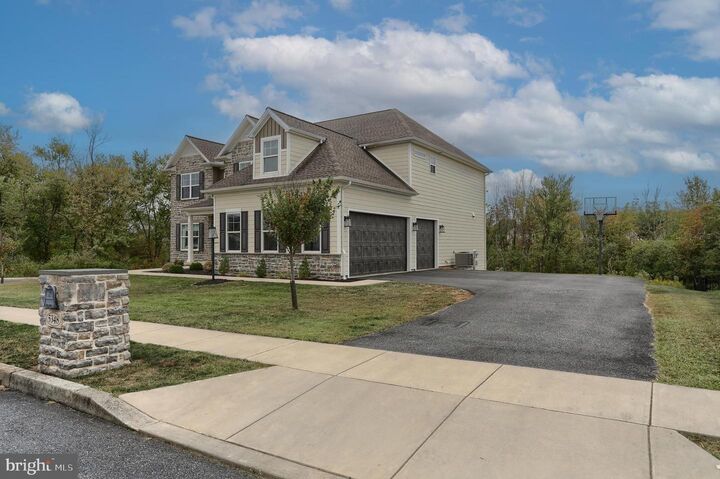 Property Photo:  5348 Wilshire Road  PA 17112 