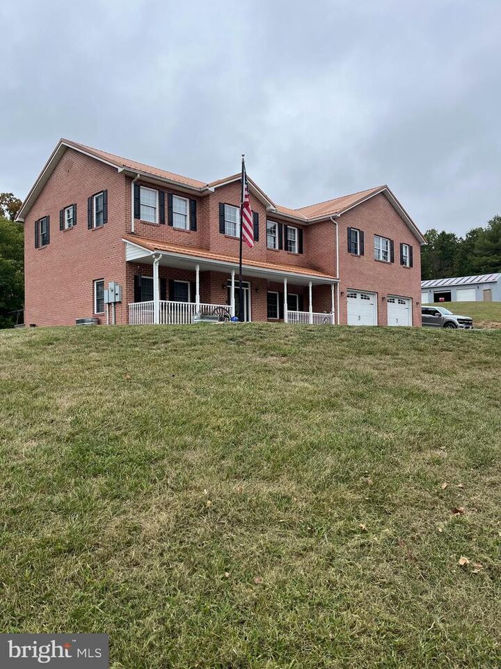 Property Photo: 373 Whissen Lane WV 25411