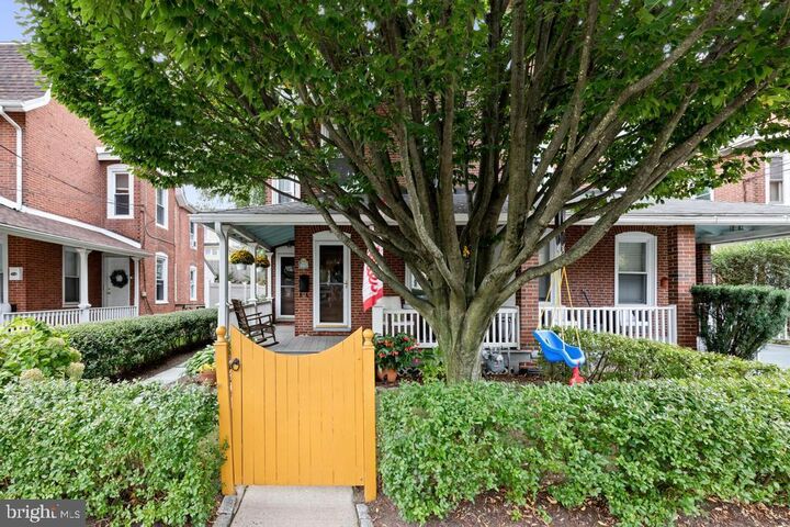 Property Photo:  29 Thomas Avenue  PA 19010 