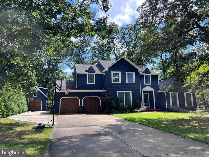 20 Lakeside Lane  Sewell NJ 08080 photo