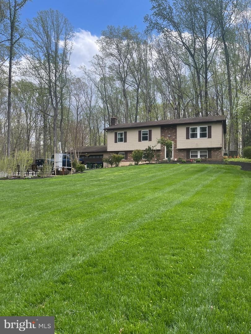 Property Photo:  8807 Doug Drive  VA 20181 