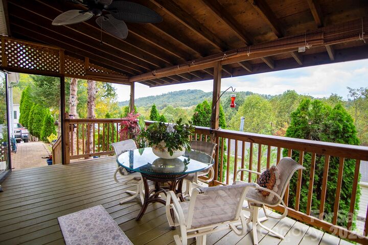 Property Photo:  304 Golden Aster Road  NC 28778 