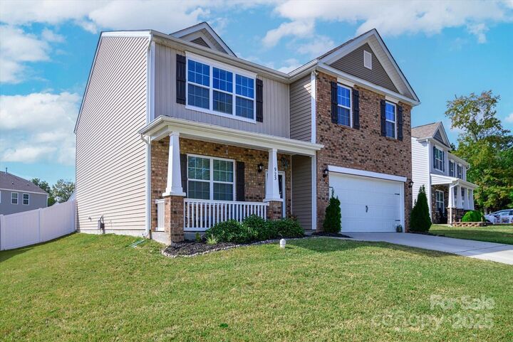 Property Photo:  923 Elliott Road  NC 28216 