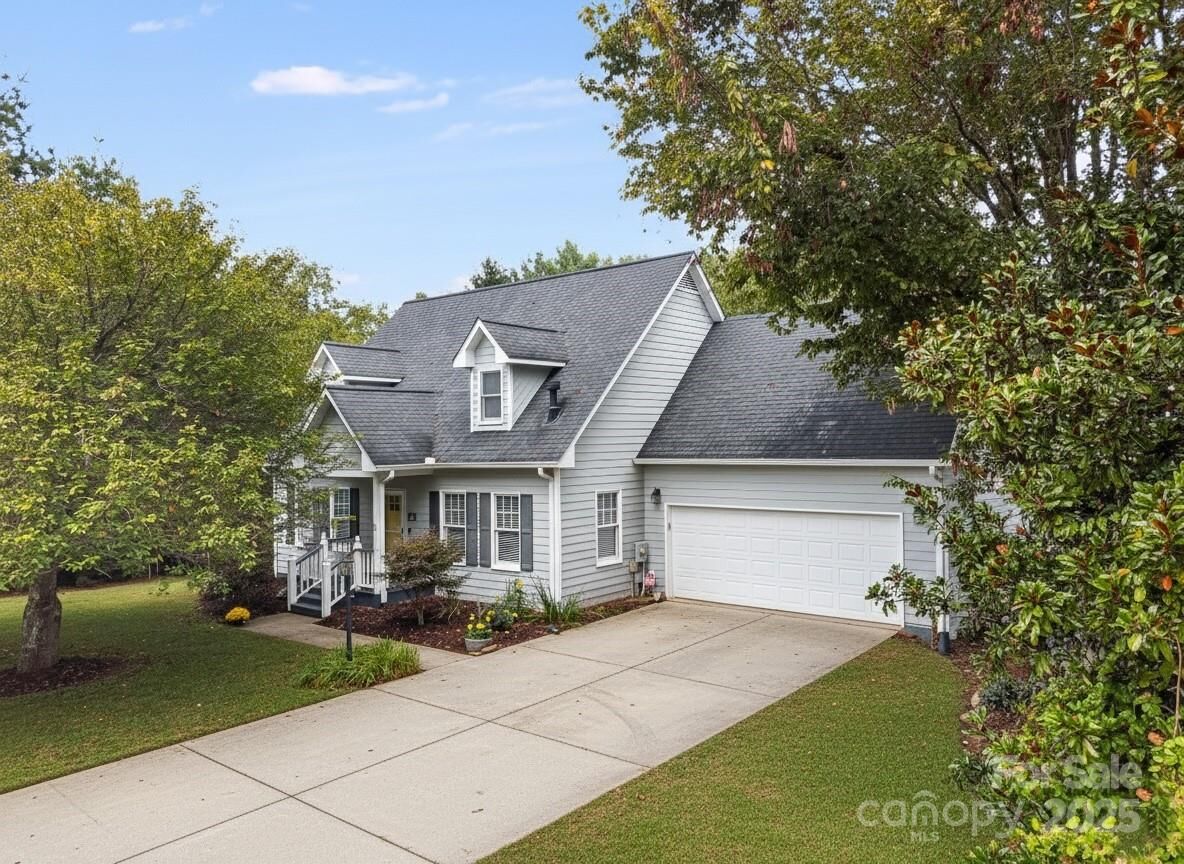 Property Photo:  40 Harold Sluder Road  NC 28701 