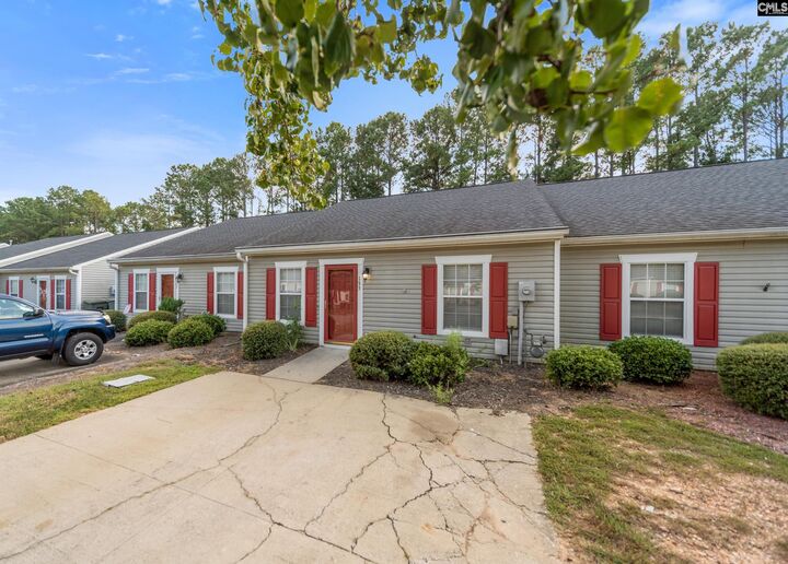 Property Photo:  135 Thorn Tree  SC 29212 