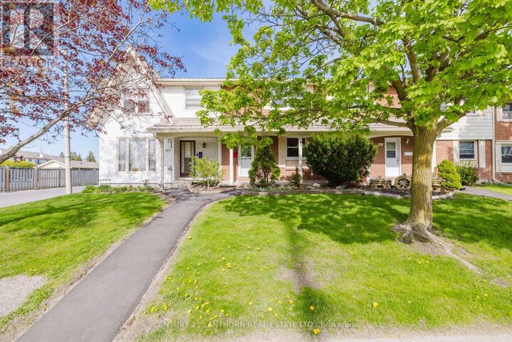 Property Photo:  201 North Park Street H  ON K8P 4T9