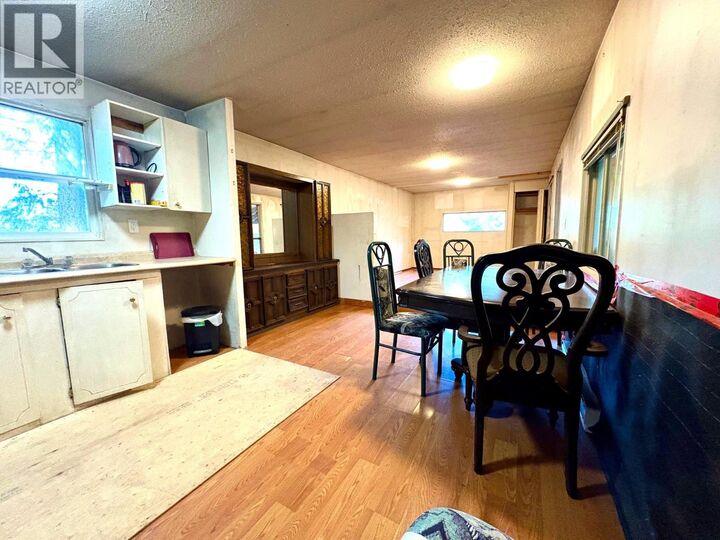Property Photo: 414 Buck Road BC V0E 1N1