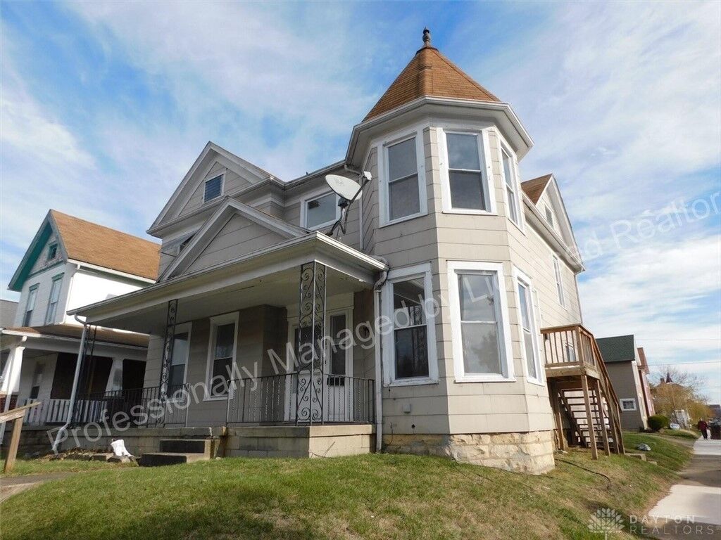 Property Photo:  302 N Western Avenue 922 Cedar St.  OH 45504 