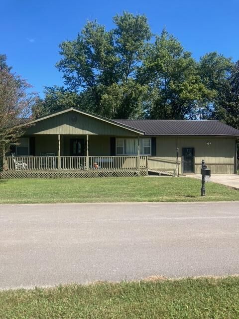 Property Photo: 15 Pratt Street TN 37367