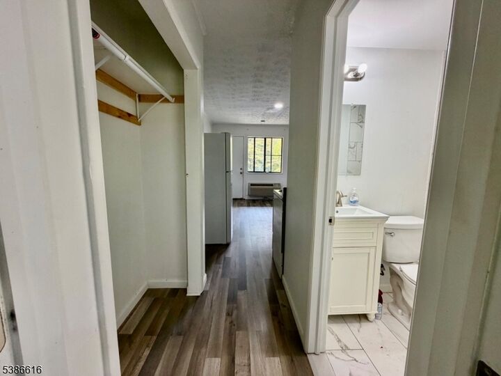Property Photo:  207 Old Chimney Ridge Rd O4 K  NJ 07827 