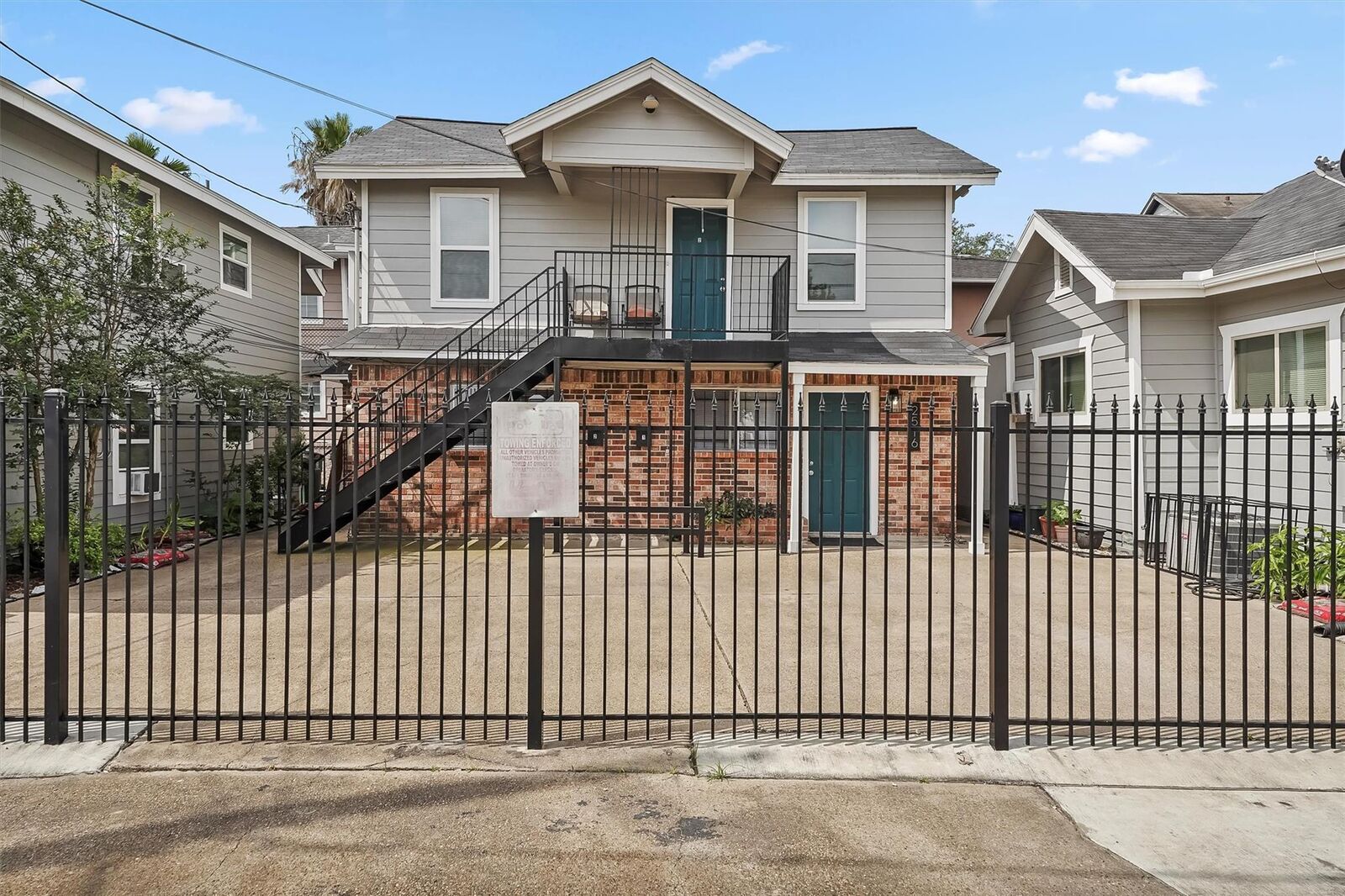Property Photo:  2516 Anita Street  TX 77004 
