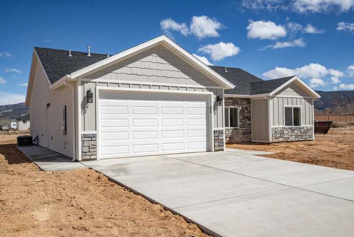 Property Photo:  3336 W Pointe West Way  UT 84721 