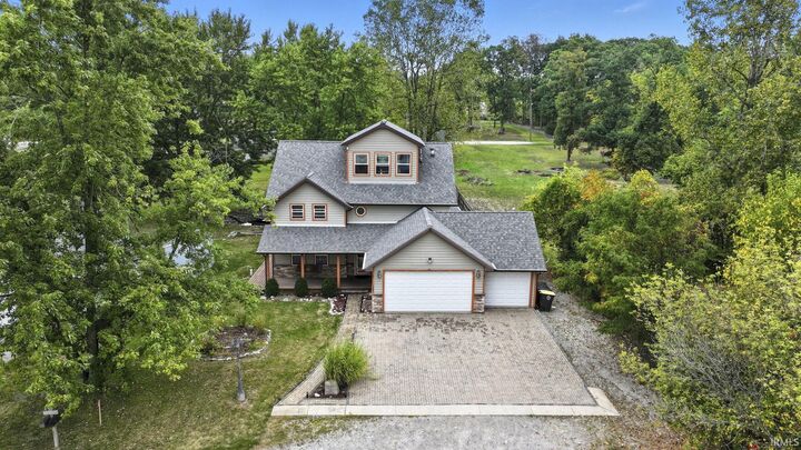 Property Photo:  1304 Garden Club Drive  IN 46825 