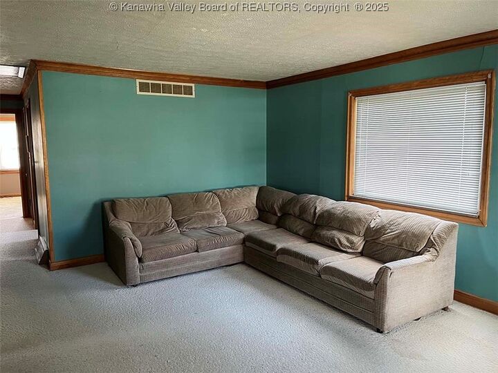Property Photo: 315 Viola Road WV 25314