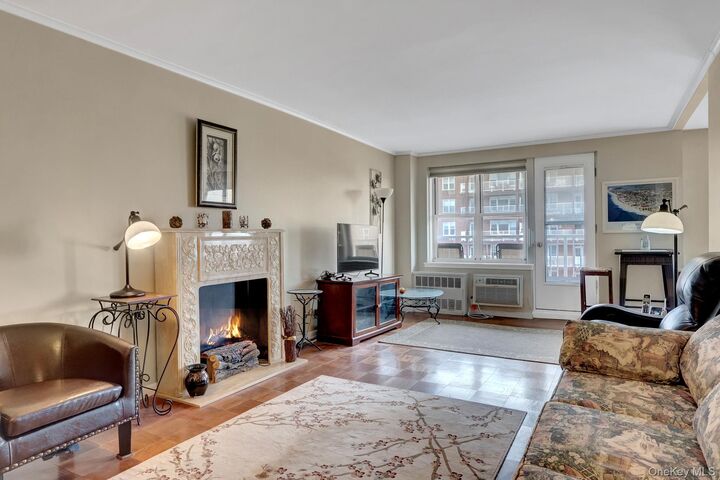 Property Photo: 700 Shore Road 4K NY 11561