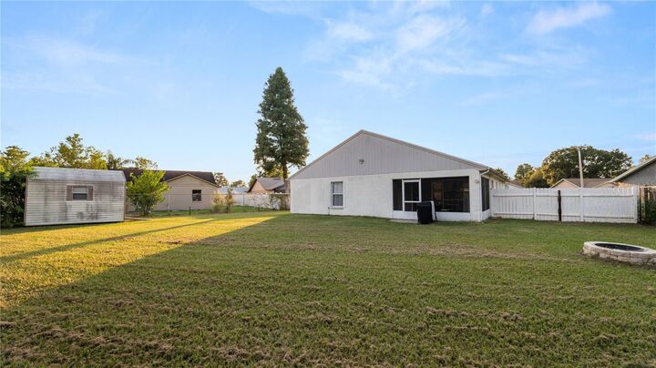 Property Photo:  232 Kings Pond Avenue  FL 33880 