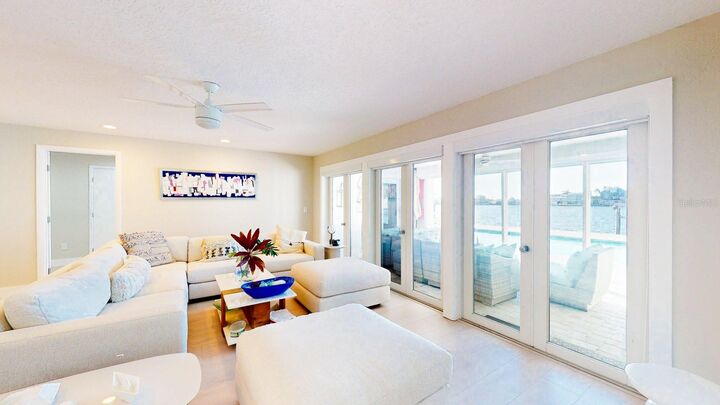 Property Photo:  509 55th Avenue  FL 33706 