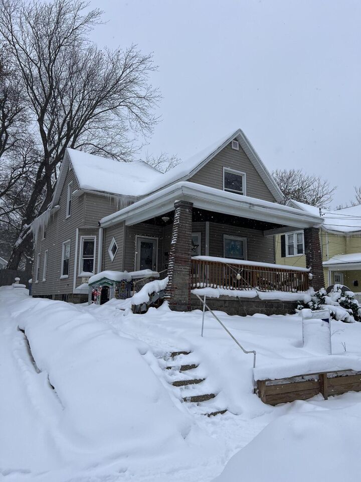 Property Photo:  443 Quimby Street NE  MI 49505 