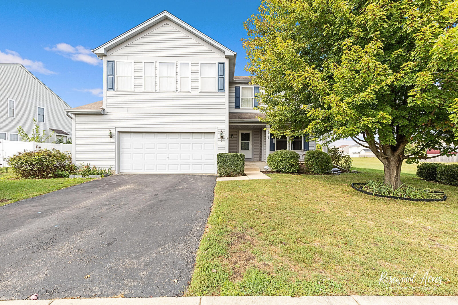 Property Photo: 1515 Eagle Bluff Drive IL 60914