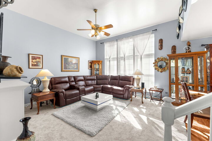 Property Photo:  5302 Foxwood Court  IL 60586 