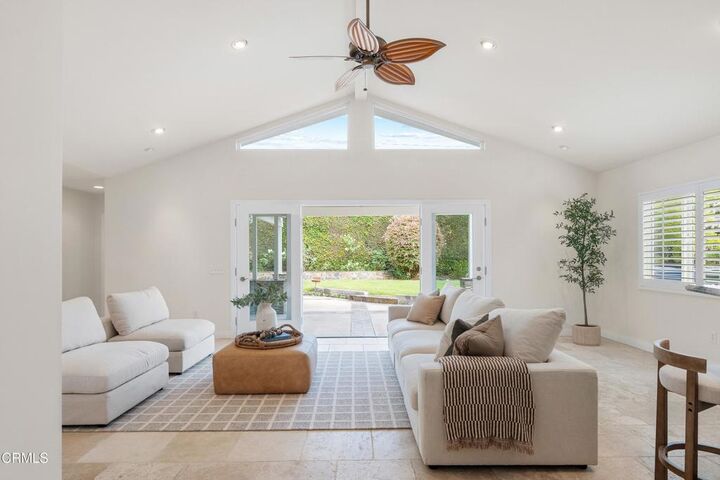 Property Photo: 249 Calle Navarro CA 93010
