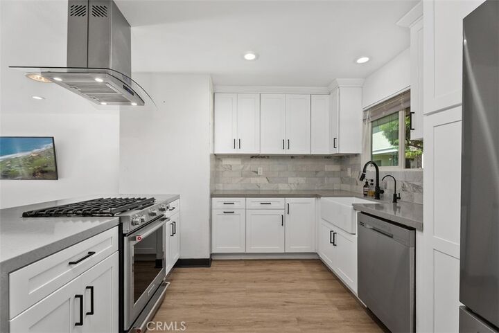2400 Elden 23  Costa Mesa CA 92627 photo