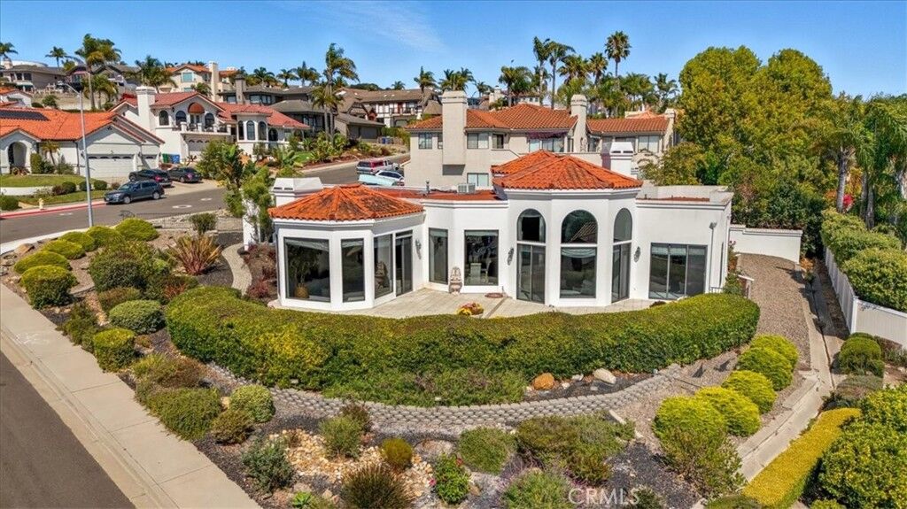 Property Photo:  45 La Gaviota  CA 93449 