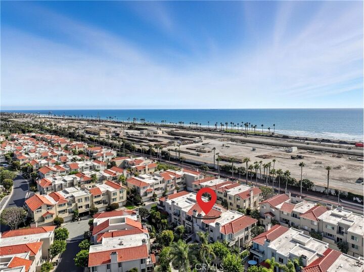 Property Photo:  19476 Riverdale Lane  CA 92648 