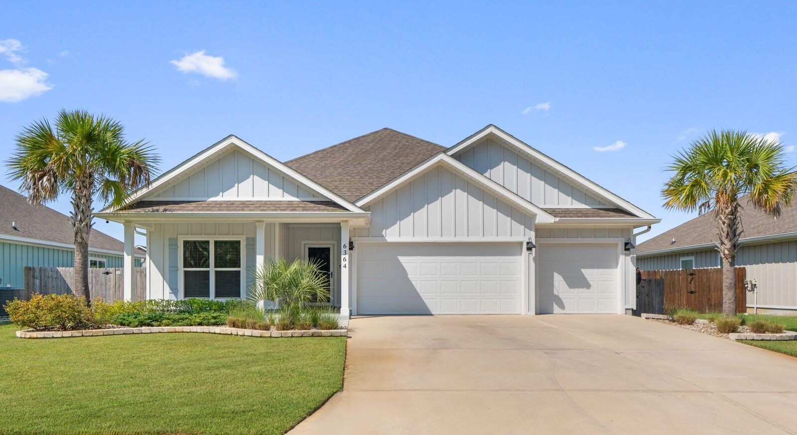 Property Photo: 6364 Forest Bay Avenue FL 32563