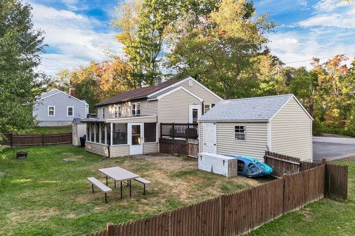 Property Photo:  11 Old Lee Road  NH 03856 