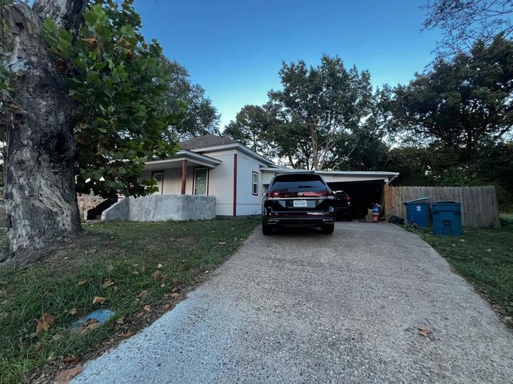 Property Photo: 201 S Post Oak Street TX 75494