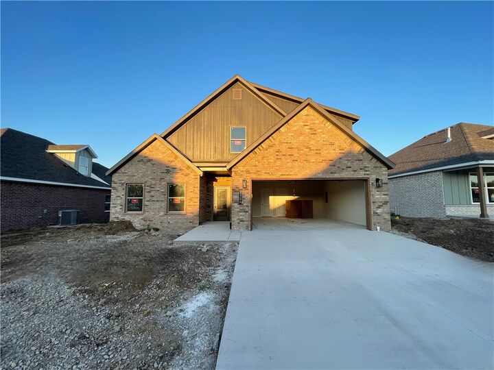 2304 N Presley Street  Siloam Springs AR 72761 photo
