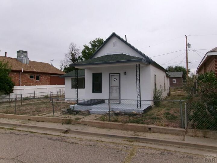 Property Photo:  220 Bradford Ave  CO 81003 