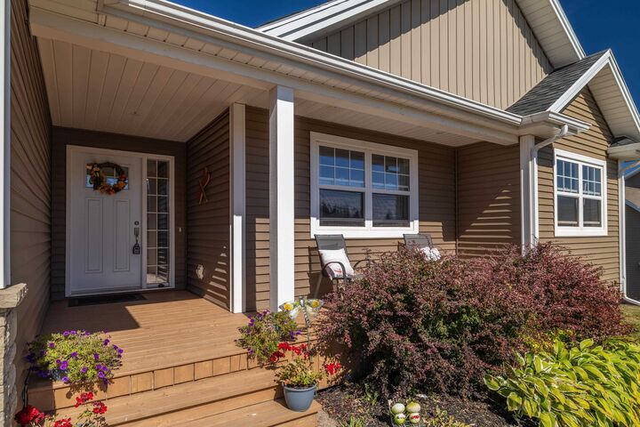 Photo de la propriété:  118 Saints Crescent  PE C1B 0G5 