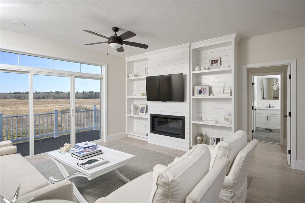 Property Photo:  16 Metacomet Rd 16  MA 02379 