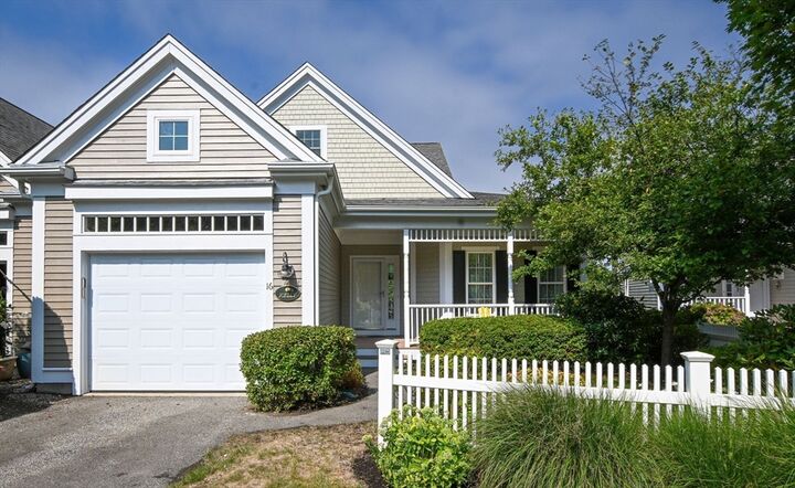 16 Amberwood Ct 16  Bourne MA 02532 photo