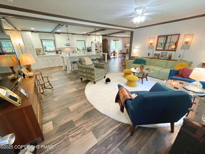 Property Photo:  3177 Stony Run Lane  PA 18326 