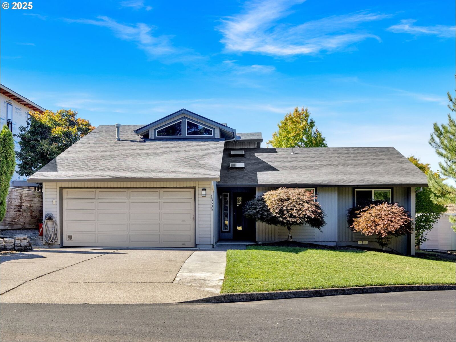 Property Photo:  13635 SE 124th Pl  OR 97015 