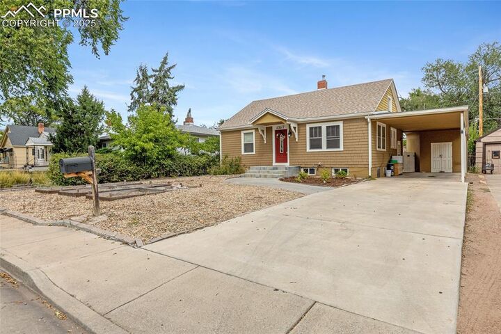 Property Photo:  1367 Greenwood Avenue  CO 81212 