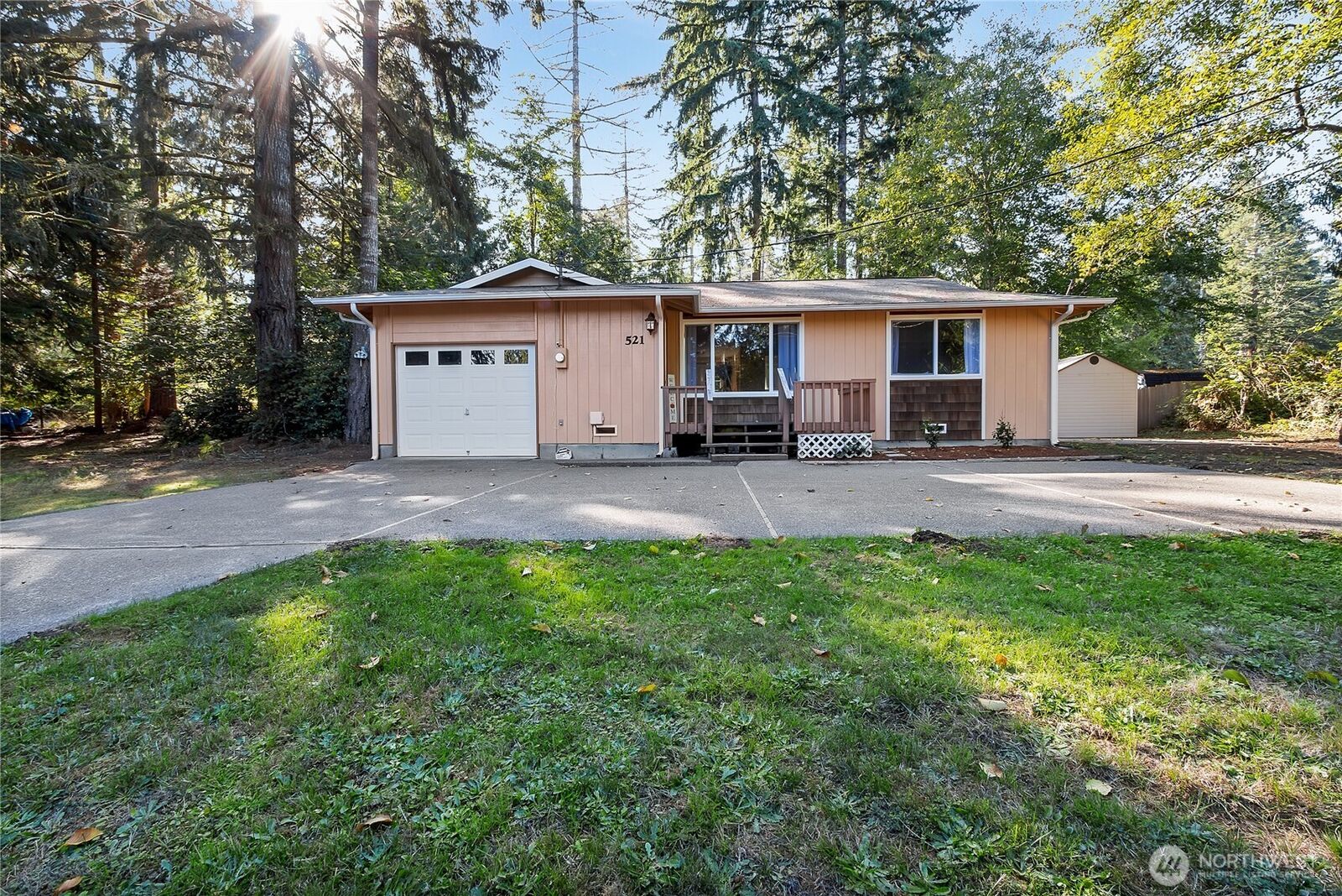 Property Photo:  521 E Lakeshore Drive W  WA 98584 