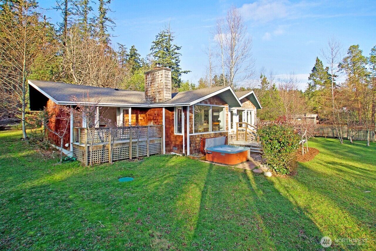 Property Photo:  227  De Haro Lane  WA 98250