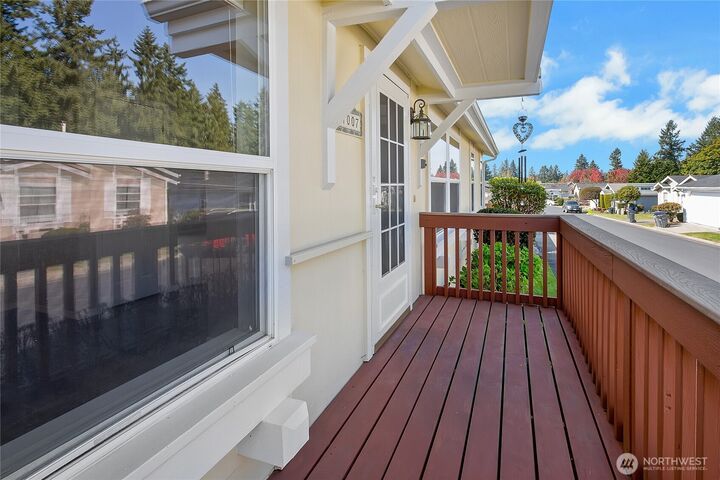 Property Photo:  24007  222nd Place SE 86  WA 98038 