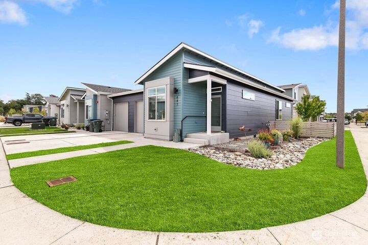 Property Photo:  641  Northview Street  WA 98226 