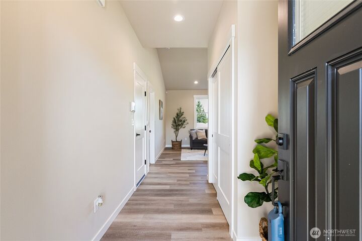 Property Photo:  201  Brentwood Drive  WA 98276 
