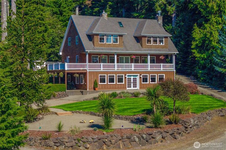 Property Photo: 24 Broadway Hill Road WA 98550