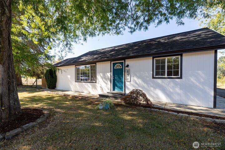 Property Photo: 121 Cabe Road WA 98532