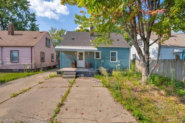 Property Photo:  17182 Henry Street  MI 48122 
