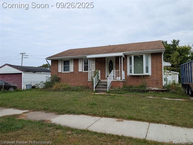 Property Photo:  263 N Walnut Street  MI 48043 