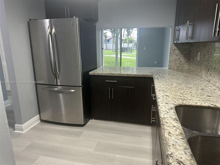 Property Photo: